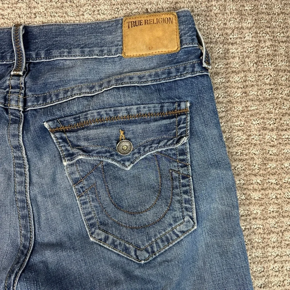True Religion Ricky Relaxed Straight Jeans Mens 33 Medium Wash Made in USA